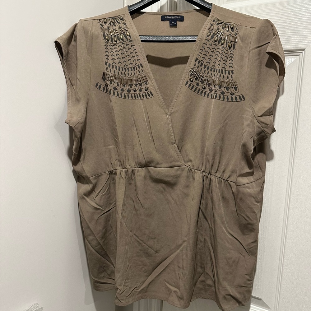 Brown Top
